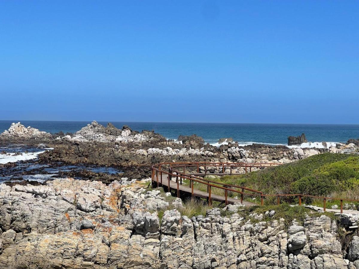 Footprints In Kleinmond Hotel Exterior foto